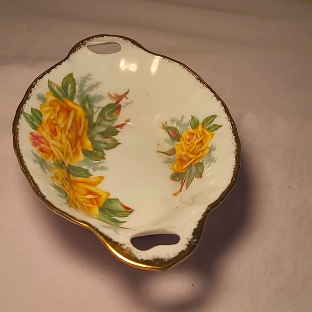 Royal Albert "Tea Rose"